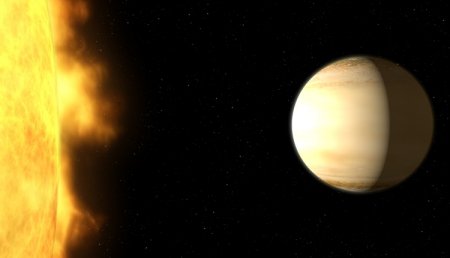 В атмосфере гигантской экзопланеты обнаружено существенное содержание воды