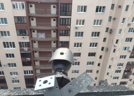 Жители самарской многоэтажки жалуются на круглосуточное видеонаблюдение