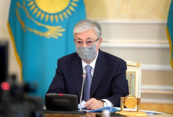 Президент Казахстана поручил продумать возврат к жесткому карантину