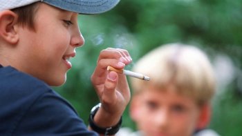 Голикова дала поручения по профилактике курения в школах