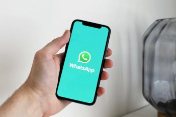 Meta✴ добавила ИИ-генерацию изображений в реальном времени в WhatsApp — пока в тестовом режиме