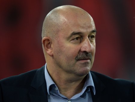 Черчесов — основной кандидат на пост главного тренера сборной России