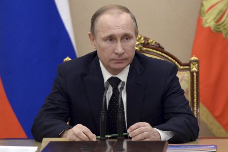 Путин подписал закон о деятельности коллекторов