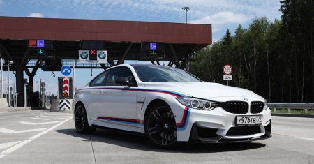 Владельцы BMW лишились «дорожной привилегии» в Москве