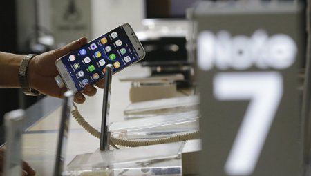 Samsung приостановил продажи смартфонов Galaxy Note 7