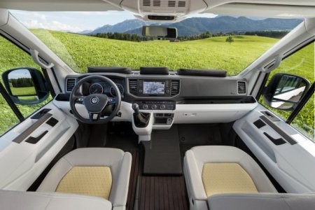  Volkswagen представил новую модификацию автокемпера California