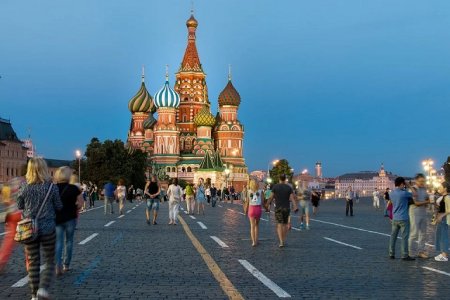 ФОМ: россияне выбрали более подходящий символ России