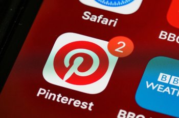PayPal изучает возможность приобретения соцсети Pinterest почти за $40 млрд