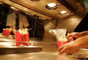 Рестораны McDonald’s могут вновь открыться в России до мая