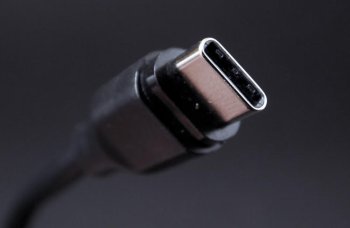Apple может отказаться от порта Lightning для iPhone в пользу USB Type-C в следующем году